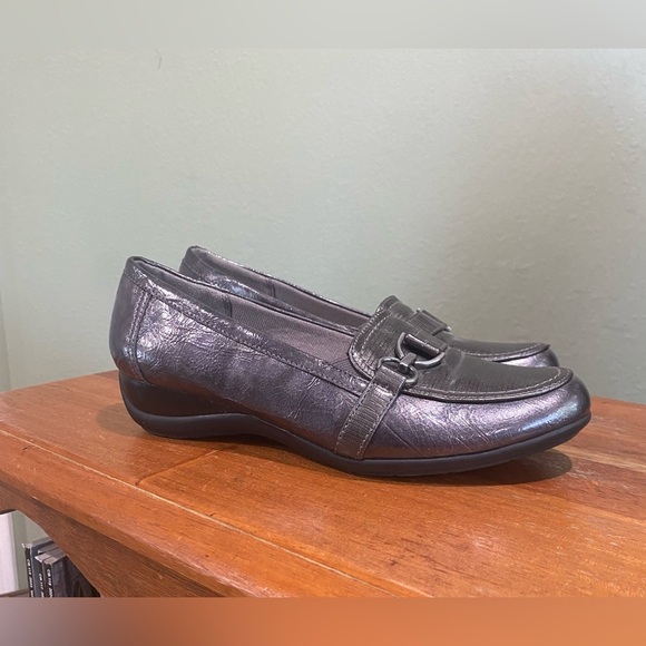 Lifestride Soft System Hallard Loafers 8 1/2 Gray Metallic Comfort - Picture 2 of 10